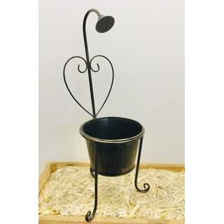20”x9” Heart Spigot Planter w/ 6” pot